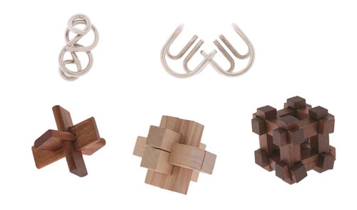 Set of 5 puzzels hout en metaal